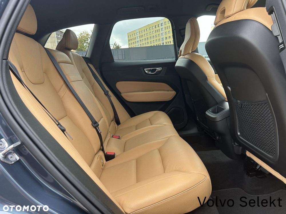 Volvo XC 60 - 28