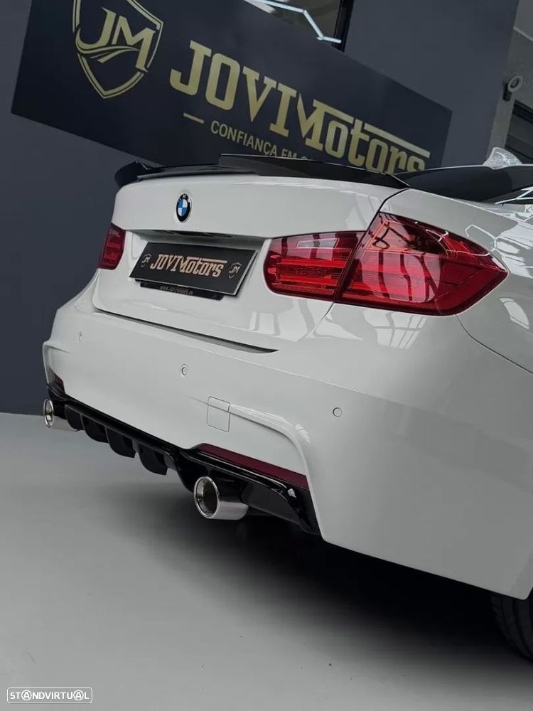 BMW 320 - 18