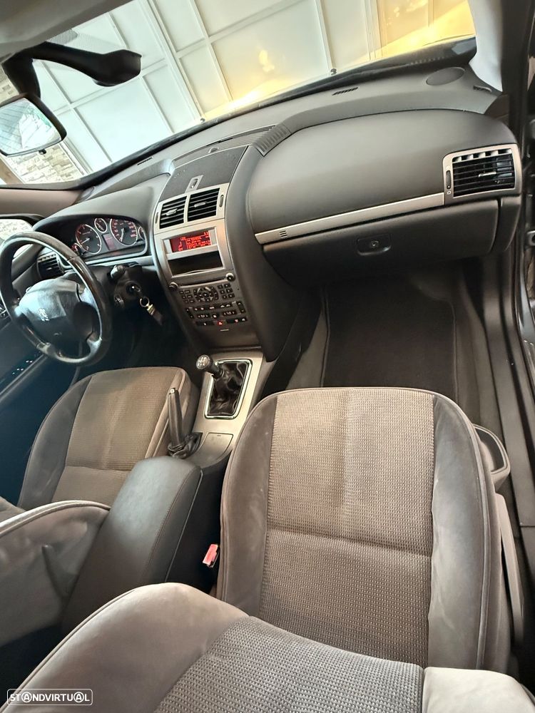 Peugeot 407 1.6 HDi Executive - 19