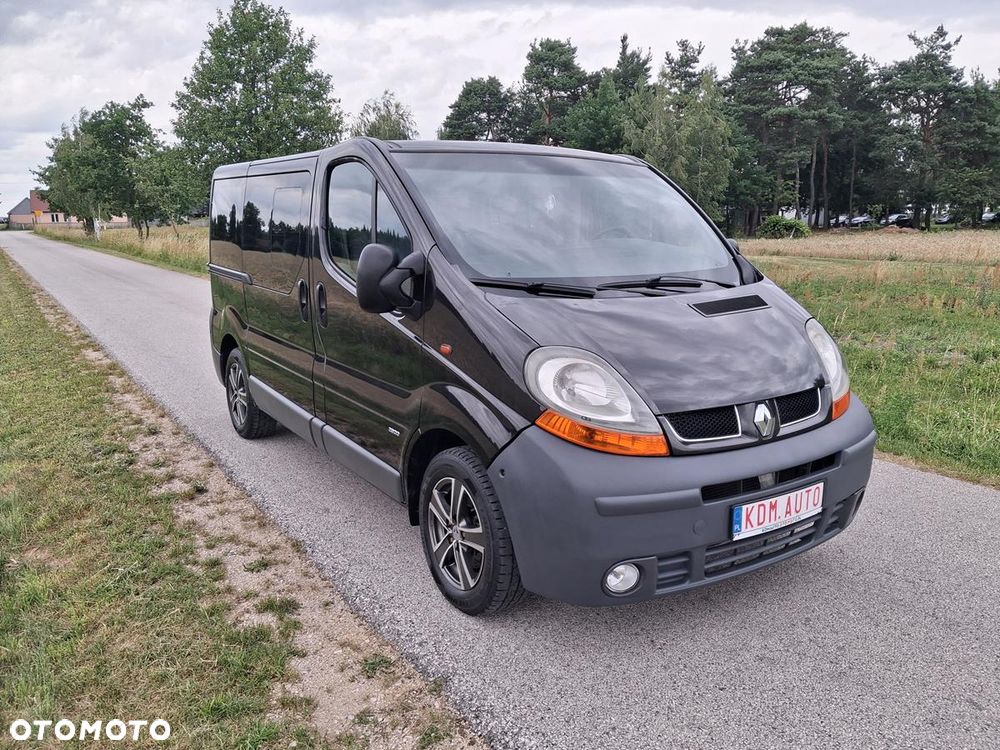Renault Trafic - 16