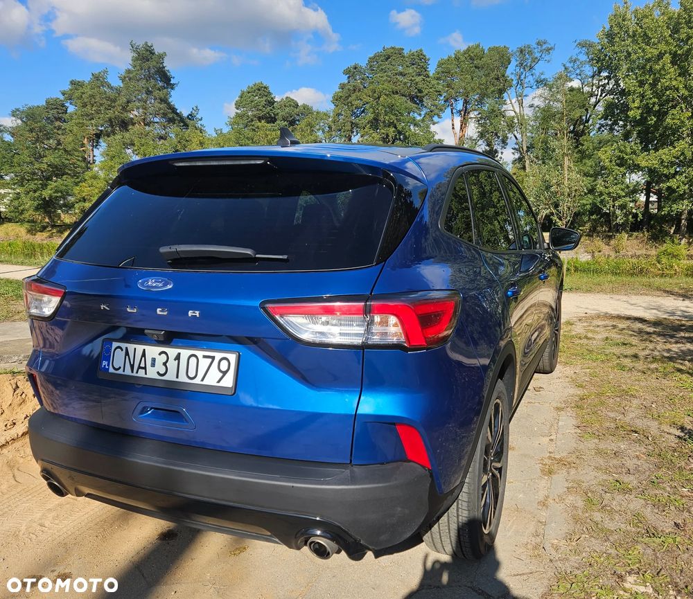 Ford Kuga 1.5 EcoBoost ST-LINE - 11