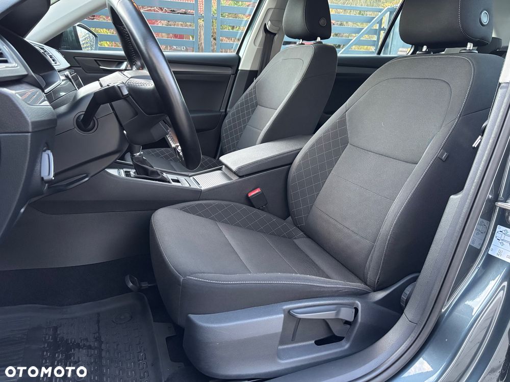 Skoda Superb 1.5 TSI Ambition DSG - 18