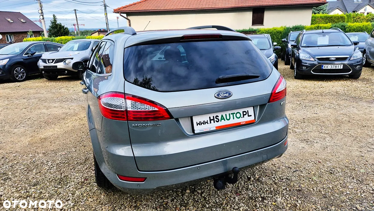 Ford Mondeo - 17