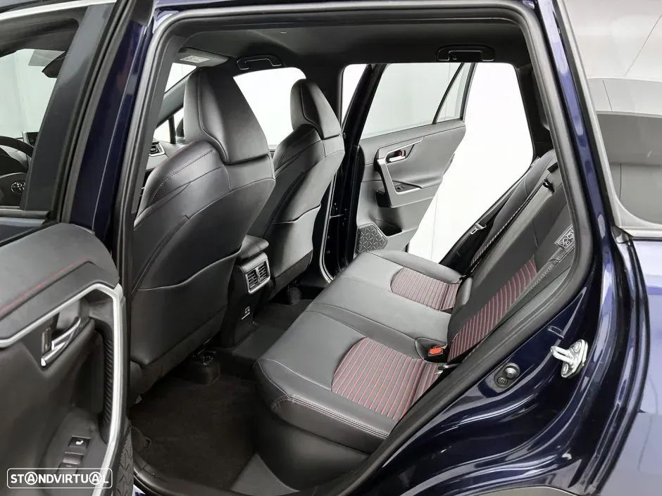 Toyota RAV4 Plug-in-Hybrid - 7