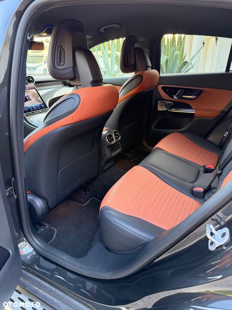 Mercedes-Benz GLC 200 mHEV 4-Matic AMG Line - 28