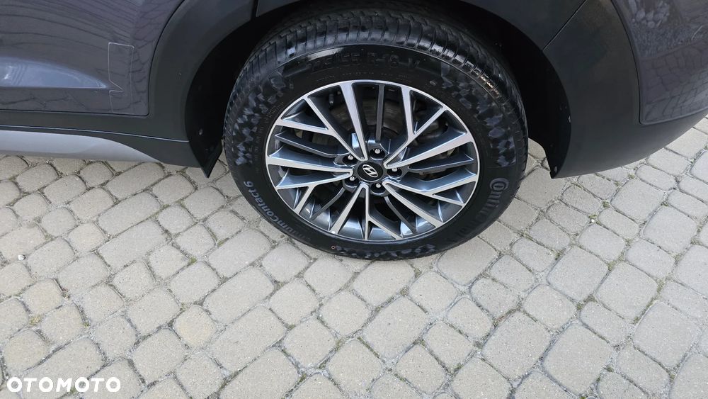 Hyundai Tucson 1.6 GDi 2WD Select - 24