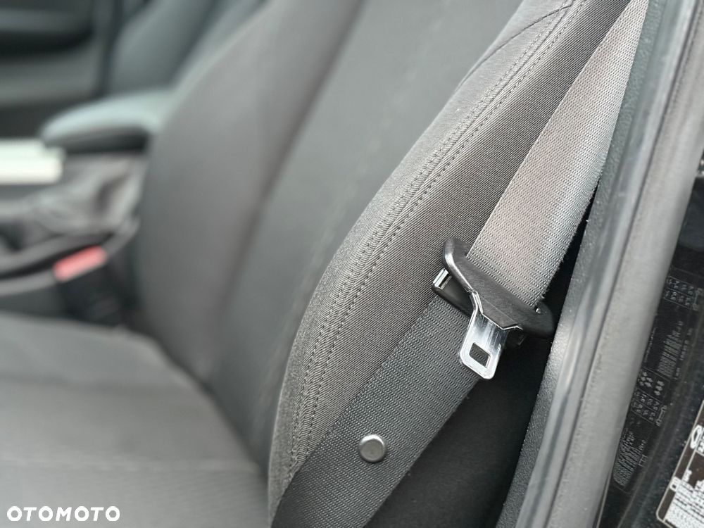 BMW Seria 3 316d EU6 - 27