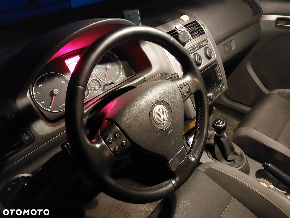 Volkswagen Touran 1.6 Freestyle - 6