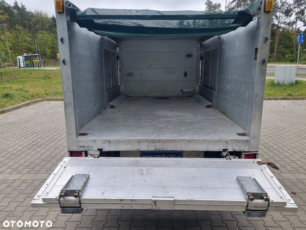 Mercedes-Benz Sprinter - 8