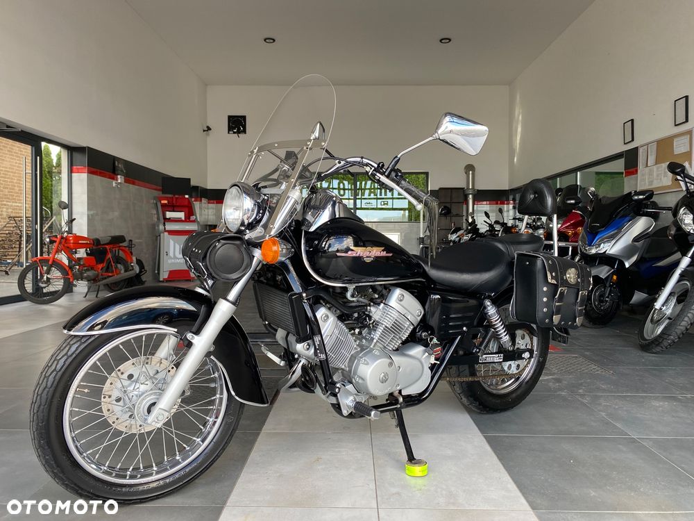 Honda Shadow - 4