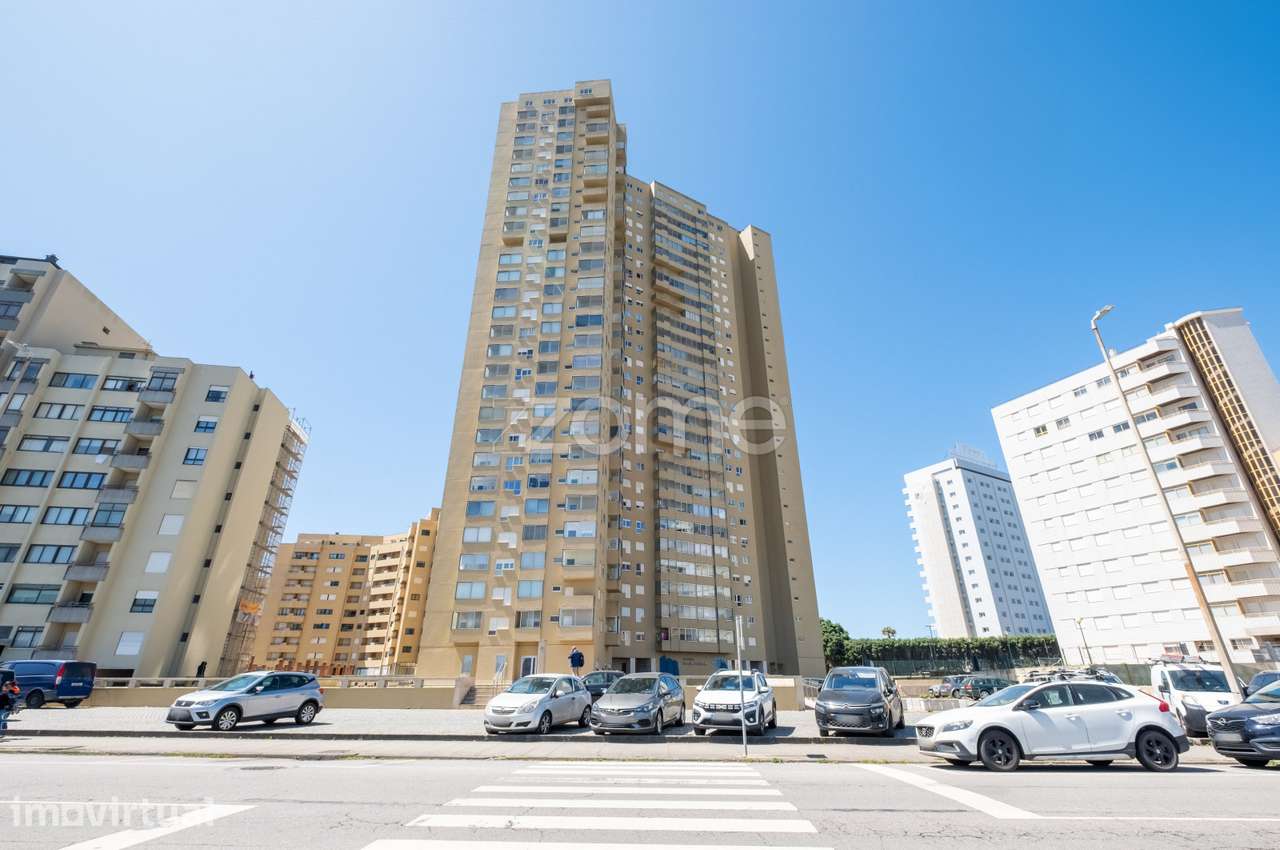 Apartamento T2 renovado na 1.ª linha de mar - Póvoa de Varzim - Grande imagem: 5/45