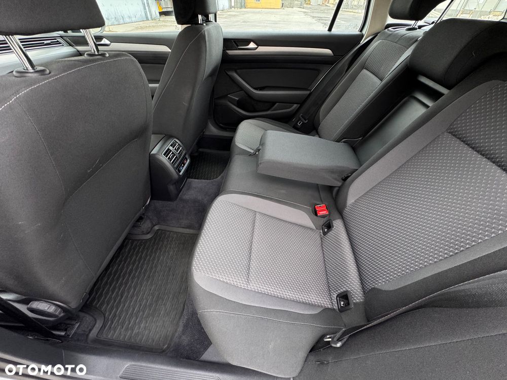 Volkswagen Passat Variant 2.0 TDI BMT SCR Trendline DSG7 - 22