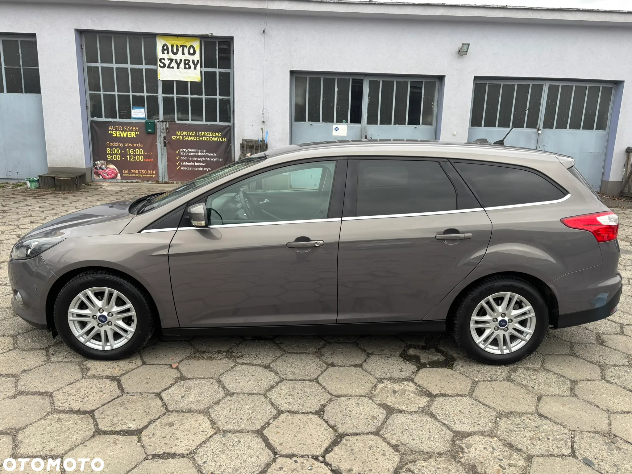 Ford Focus - 14