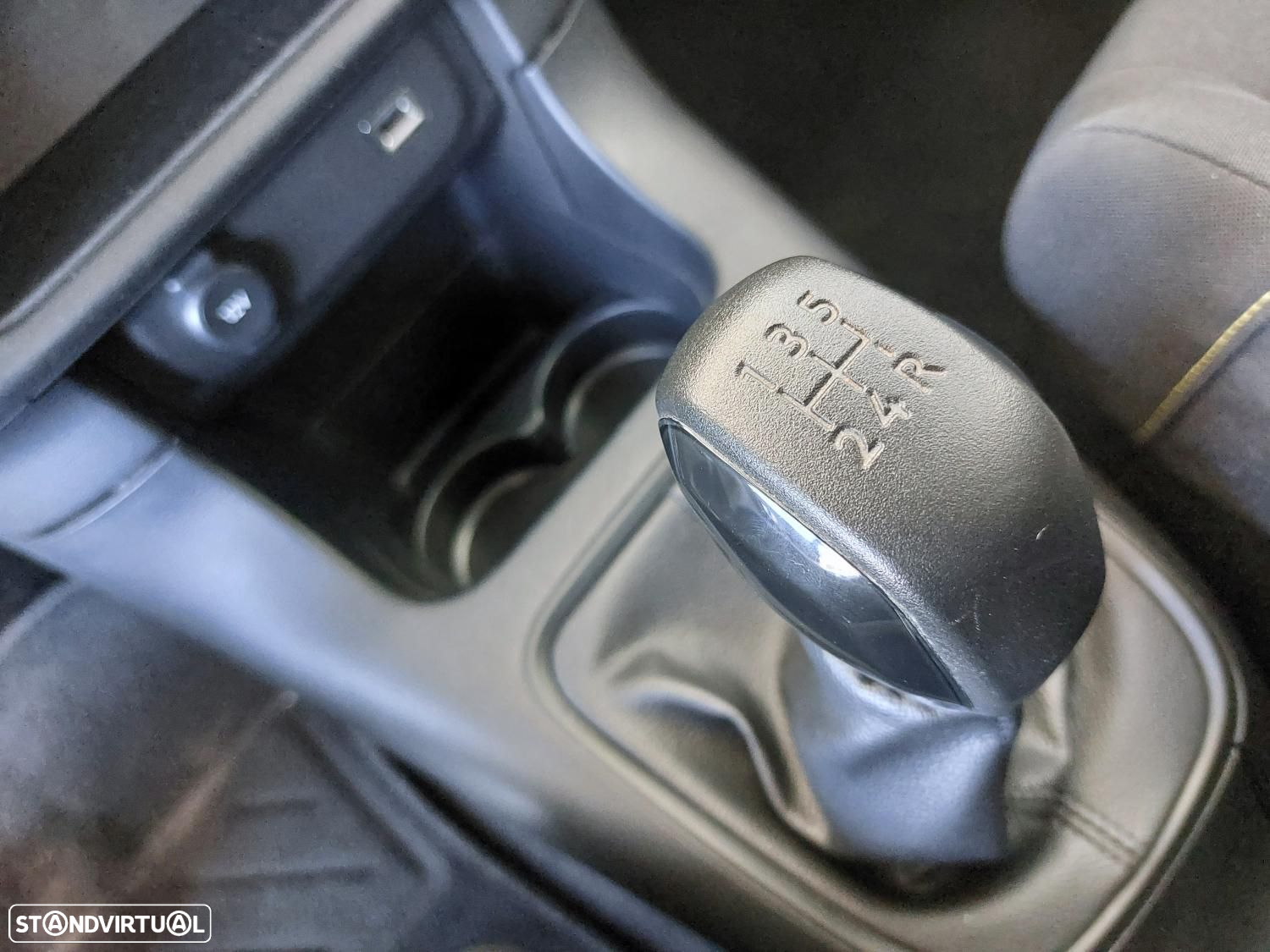 Citroën C3 1.2 PureTech Feel - 31