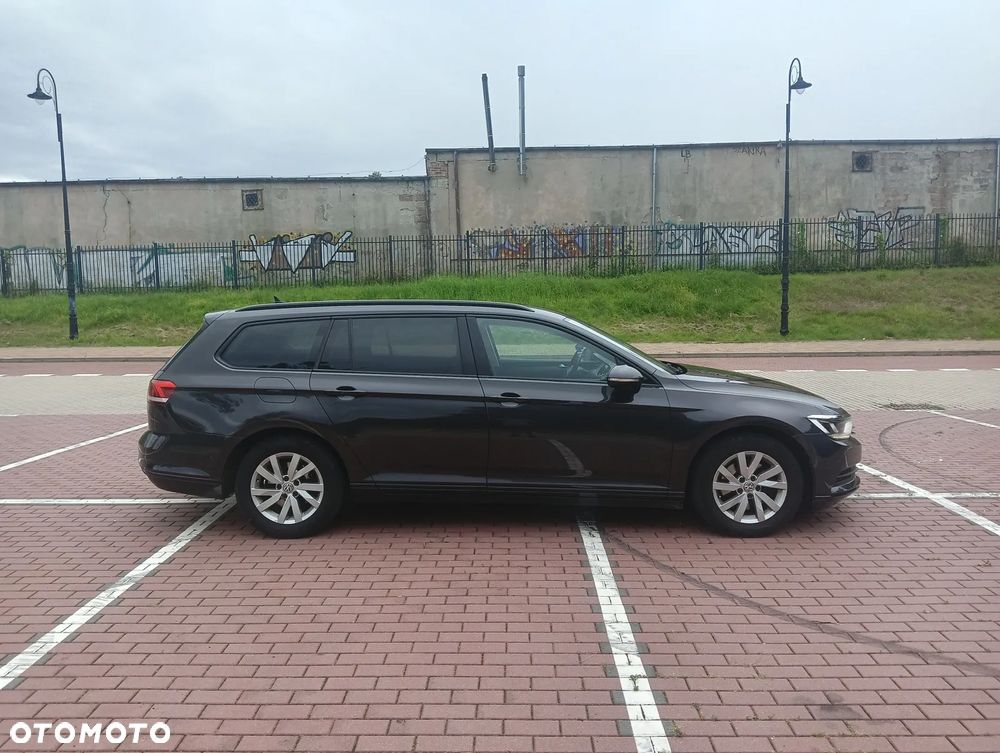 Volkswagen Passat 2.0 TDI BMT Comfortline - 13