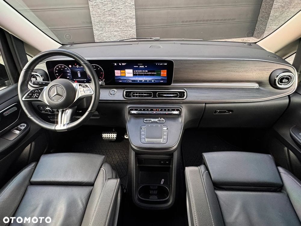 Mercedes-Benz Klasa V 300 d 4-Matic Exclusive 9G-Tronic (długi) - 30