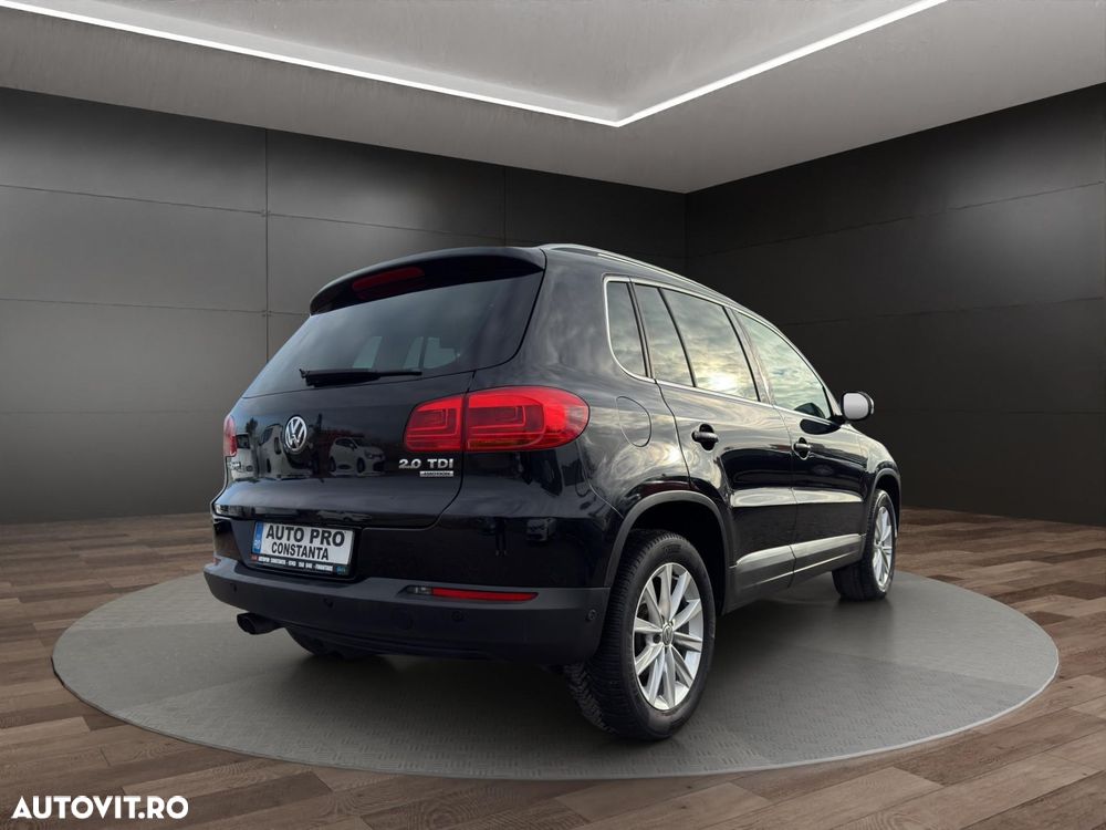 Volkswagen Tiguan - 4