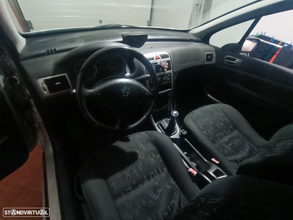 Peugeot 307 - 6
