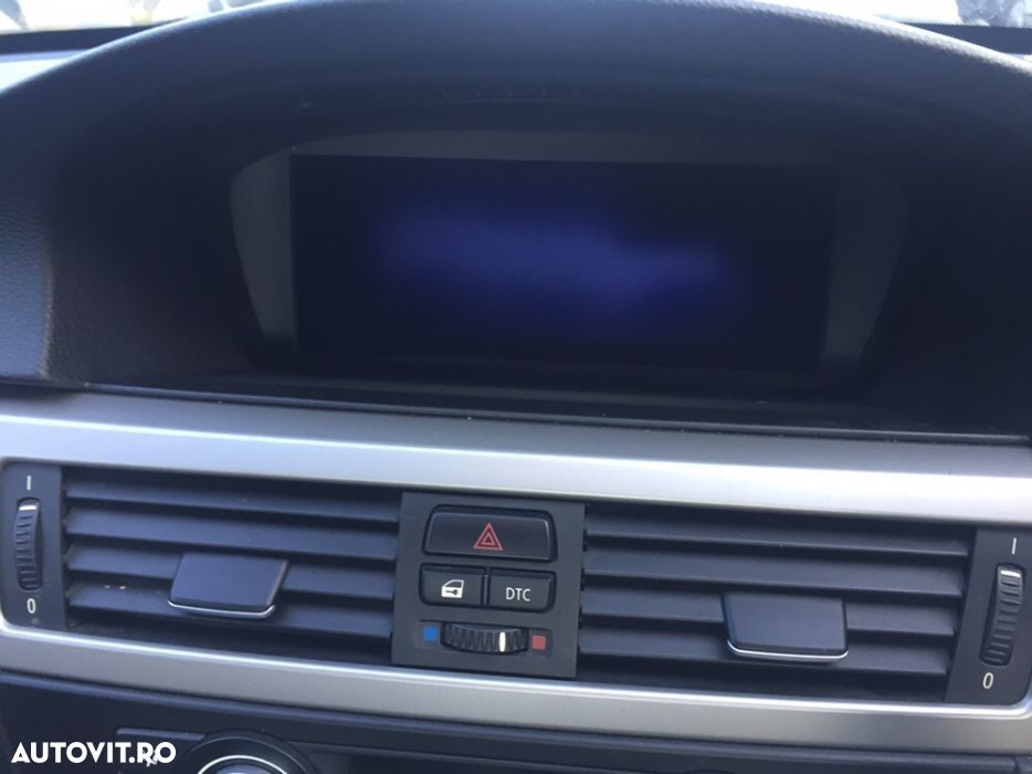 Display navigatie mare e90 - 1