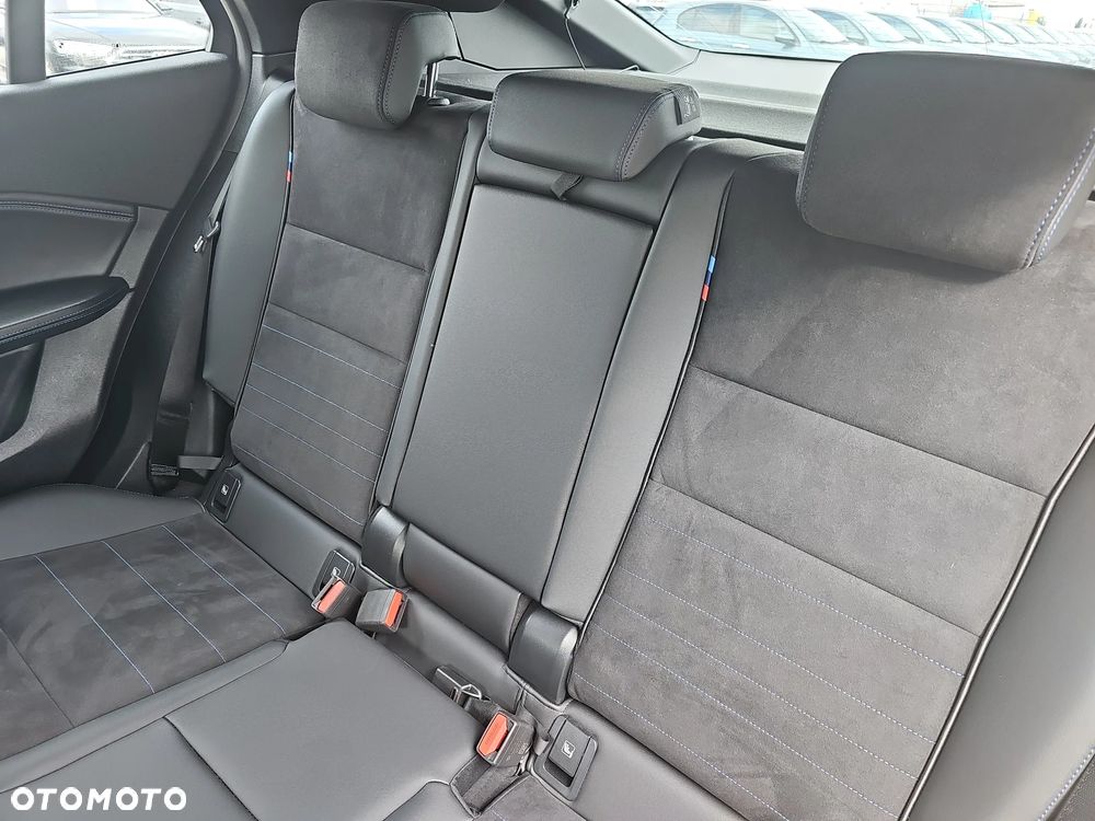 BMW X2 sDrive18d M Sport - 12