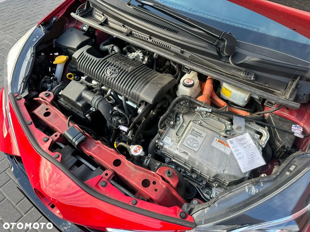 Toyota Yaris Hybrid 100 Active EU6 - 21