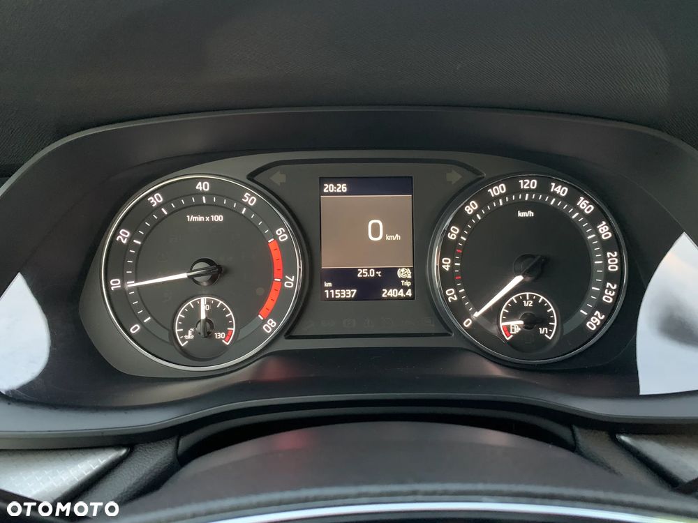 Skoda Octavia 1.5 TSI ACT Ambition - 24