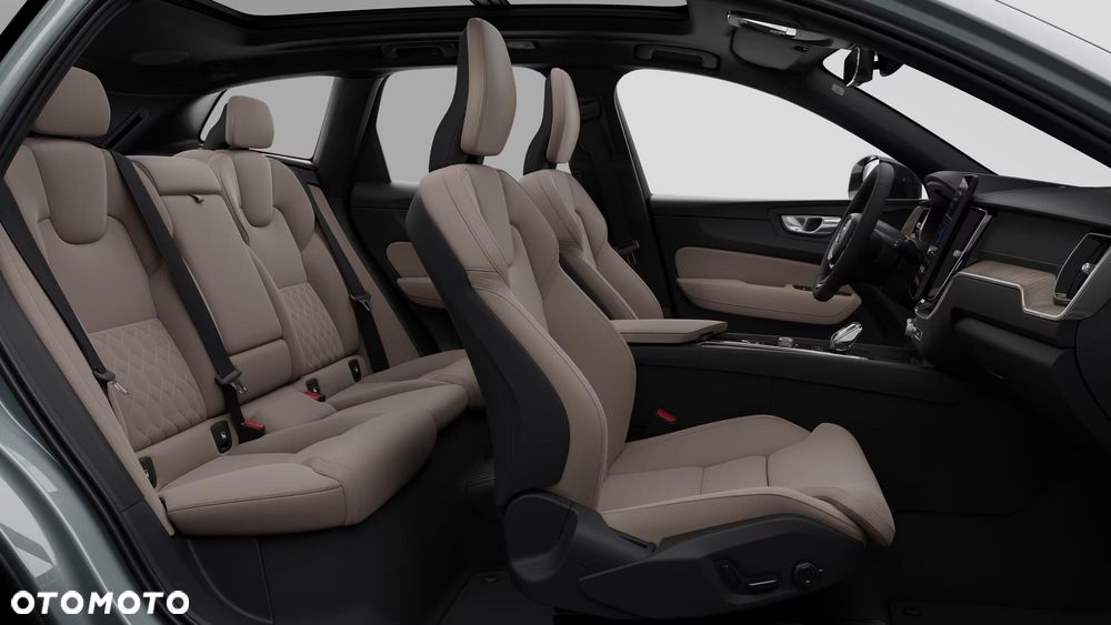 Volvo XC 60 T6 Plug-In Hybrid AWD Ultra Dark - 15