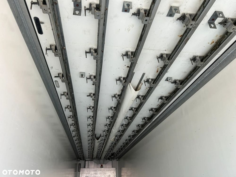 Schmitz Cargobull THERMO KING SLX300 HAKÓWKA / 7 CM GRUBA ŚCIANA / KOSZ PALETOWY / 4 ZAMKI / DIESEL + ELEKTRYK / 2012 ROK !! - 38