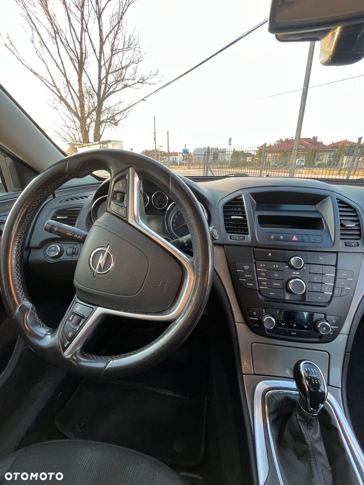 Opel Insignia 2.0 CDTI Edition - 9