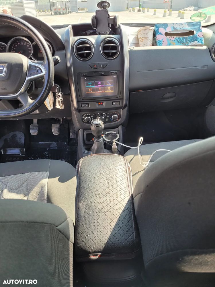 Dacia Duster 1.6 4x2 Laureate - 14