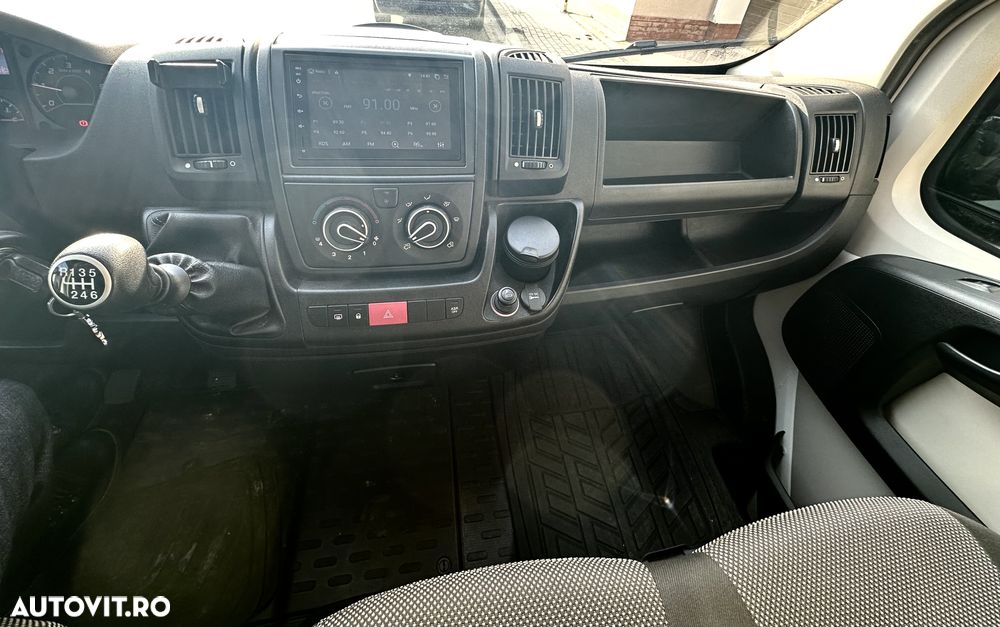 Peugeot Boxer Sasiu CD 2.0 BlueHDi 435 L3 BVM6 - 17