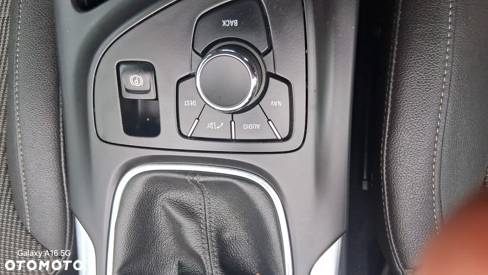 Opel Insignia 1.8 Cosmo - 10