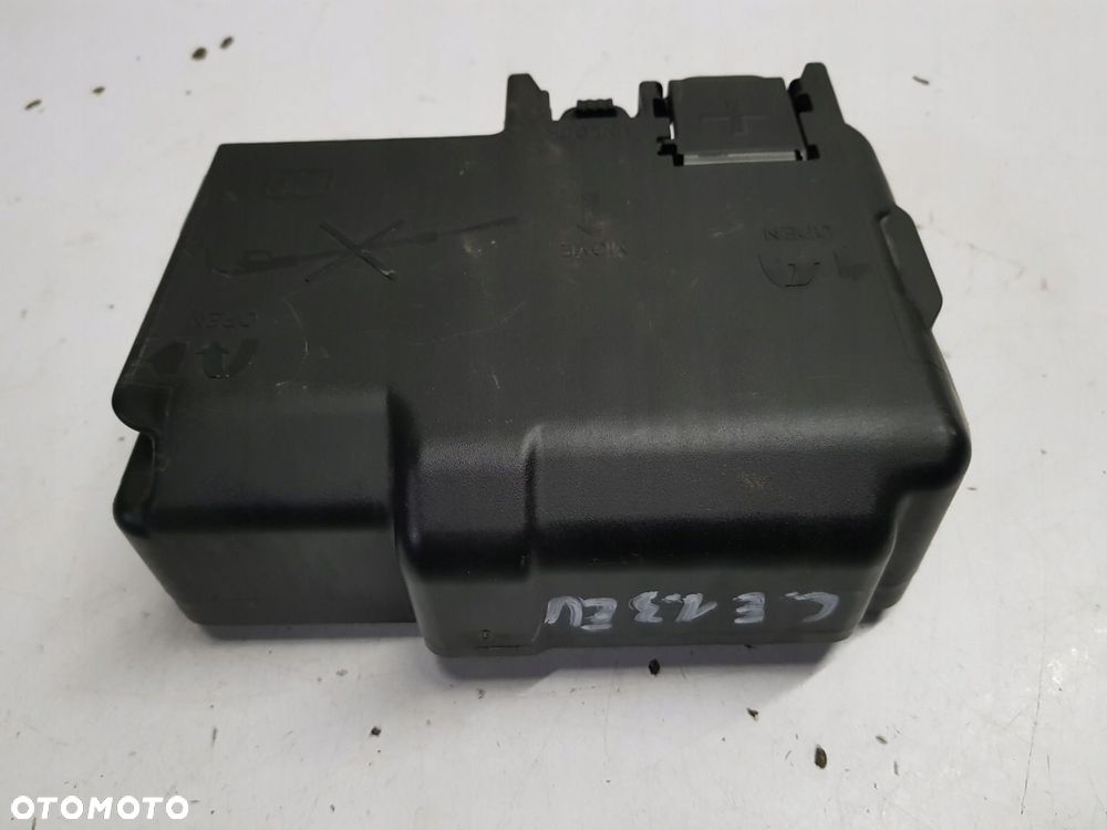 klema akumulatora Opel Corsa E 1.3 cdti - 1