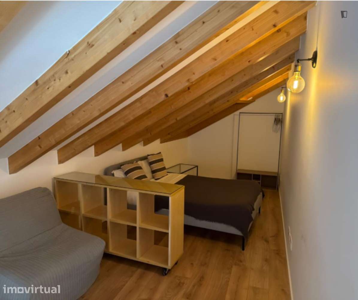 Apartamento com 1 quartos - localizado em Benfica Lisbon - Grande imagem: 2/13