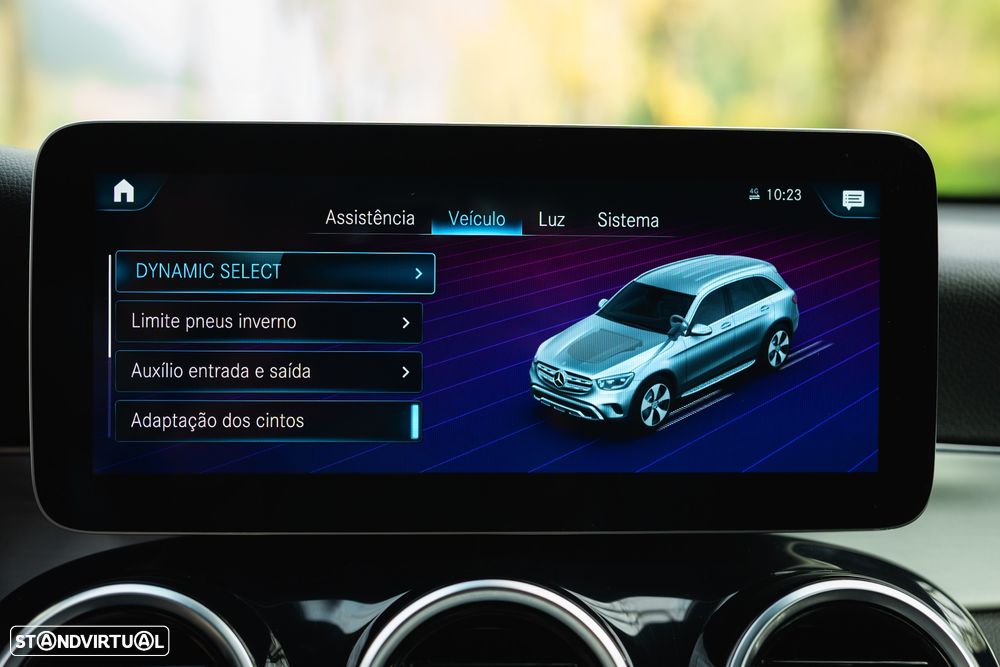 Mercedes-Benz GLC 300 de 4Matic 9G-TRONIC AMG Line Plus - 40