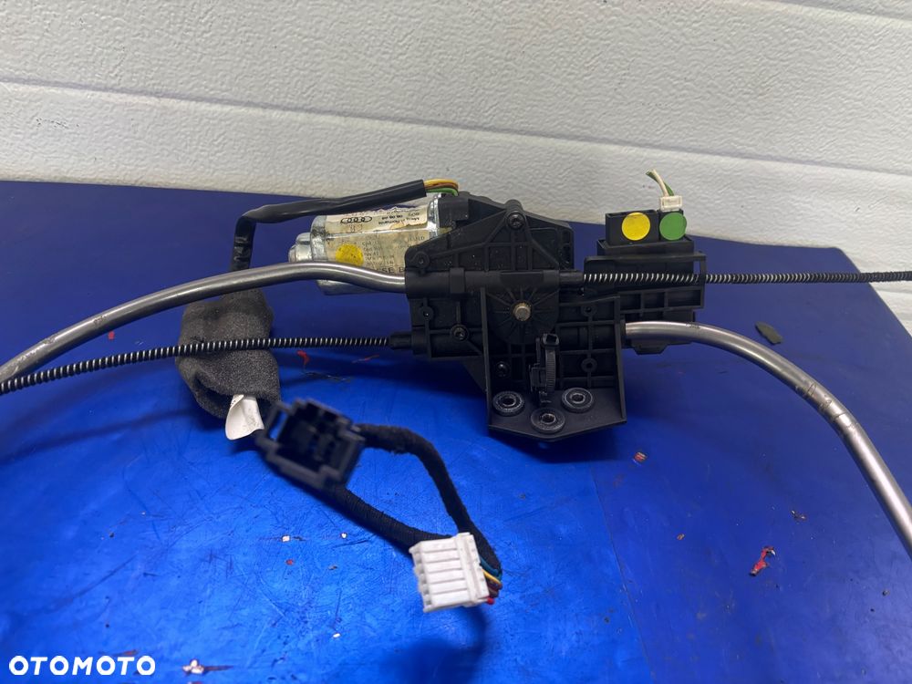 AUDI A8 D3 PODNOŚNIK ROLETY DRZWI PRAWY TYL 4E0907623 4E0861964 - 3