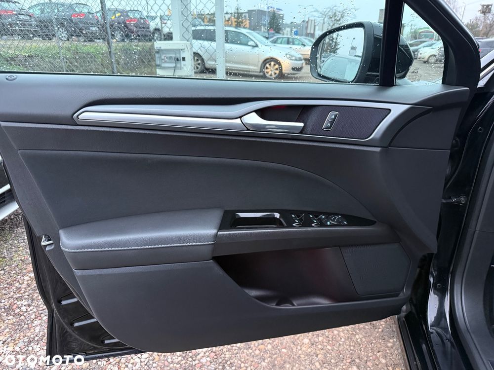 Ford Mondeo 1.5 EcoBoost Titanium - 12