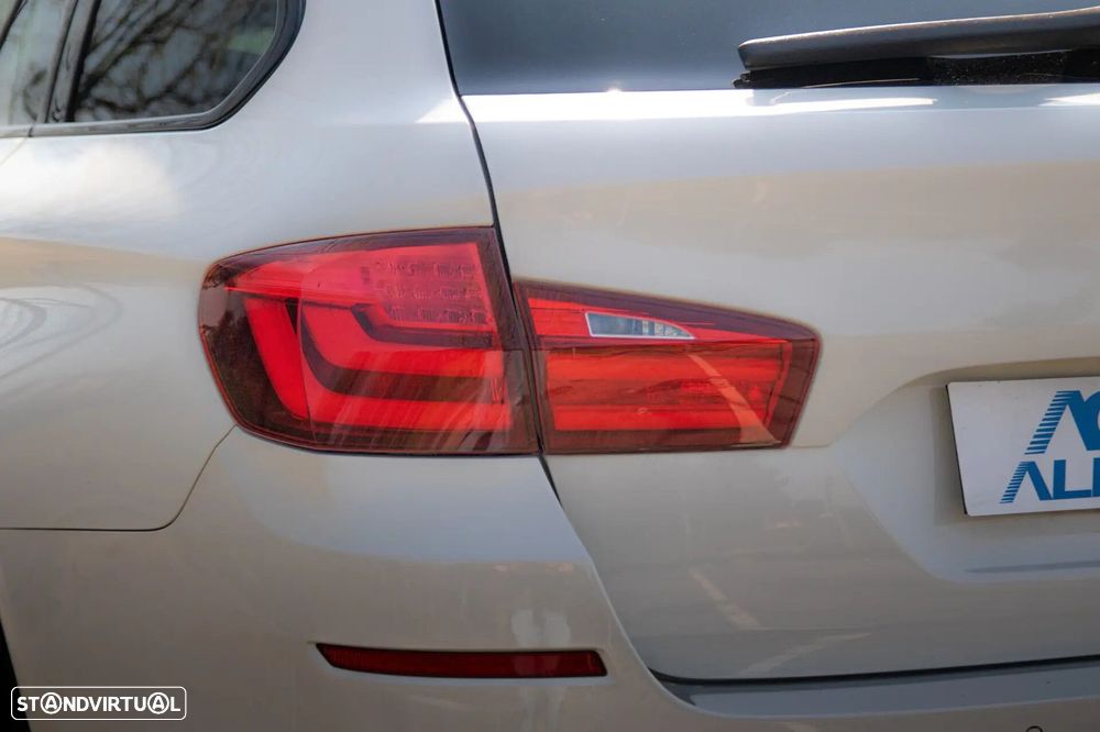 BMW 525 d Pack M Auto - 29