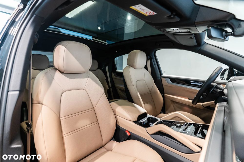 Porsche Cayenne S E-Hybrid PHEV - 34
