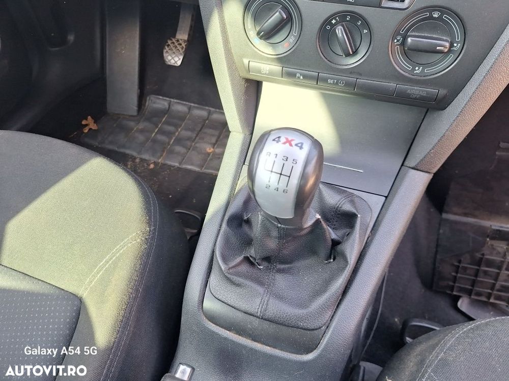 Dezmembrez Skoda Octavia 2 2.0 tdi BMM 4X4 cod culoare 9102 - 5