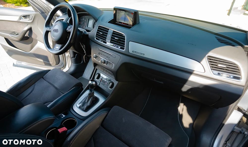 Audi Q3 2.0 TDI Quattro S tronic sport - 32