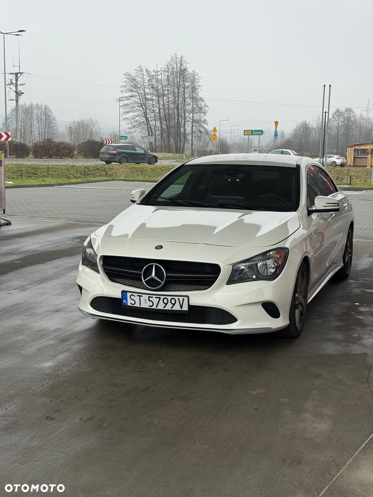 Mercedes-Benz CLA 250 4-Matic AMG Line - 1