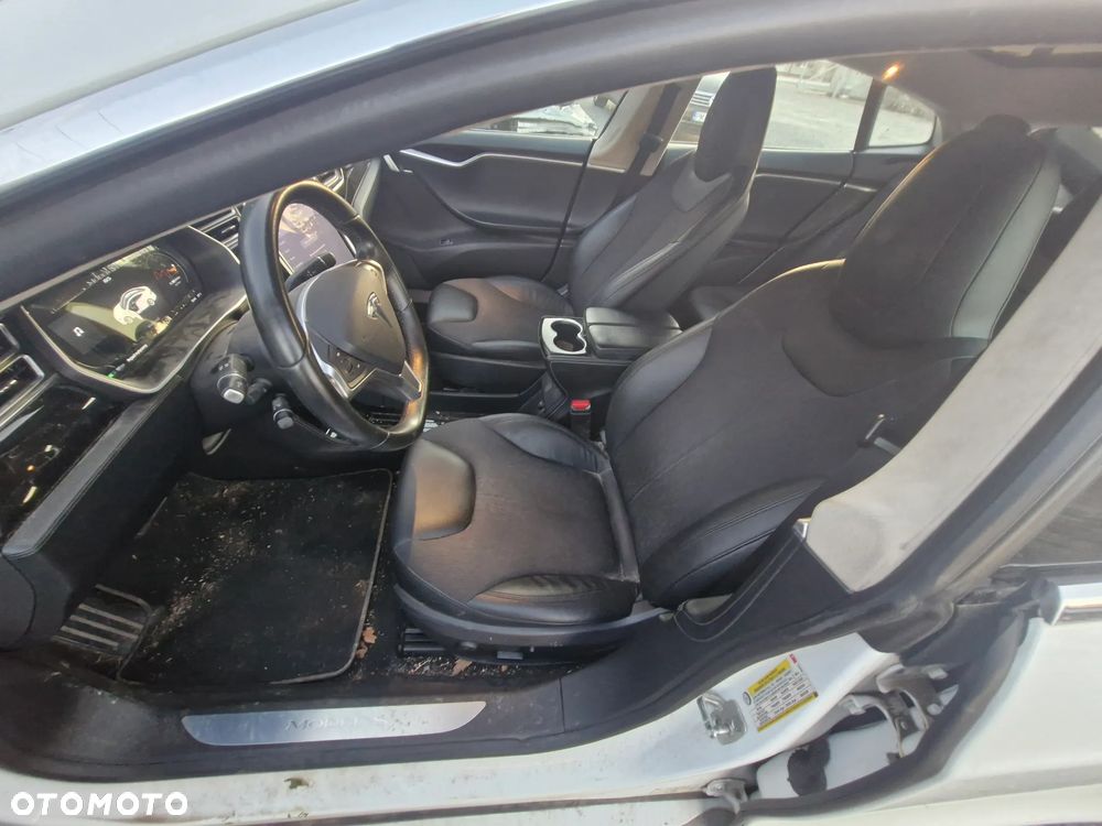 BMW iX3 50 xDrive 113.4kWh - 12