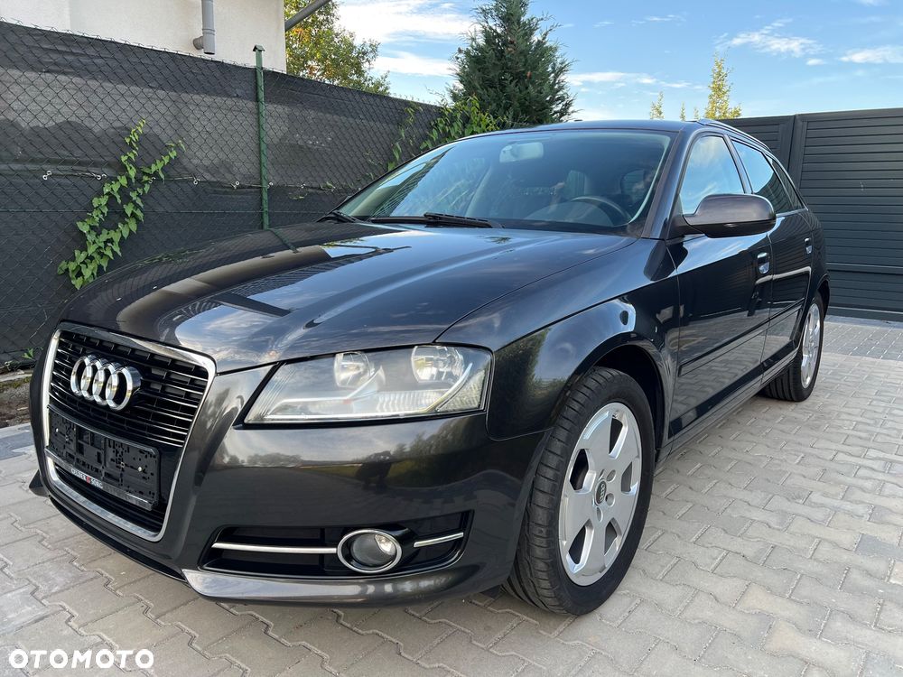 Audi A3 Sportback 1.6 Ambiente - 1