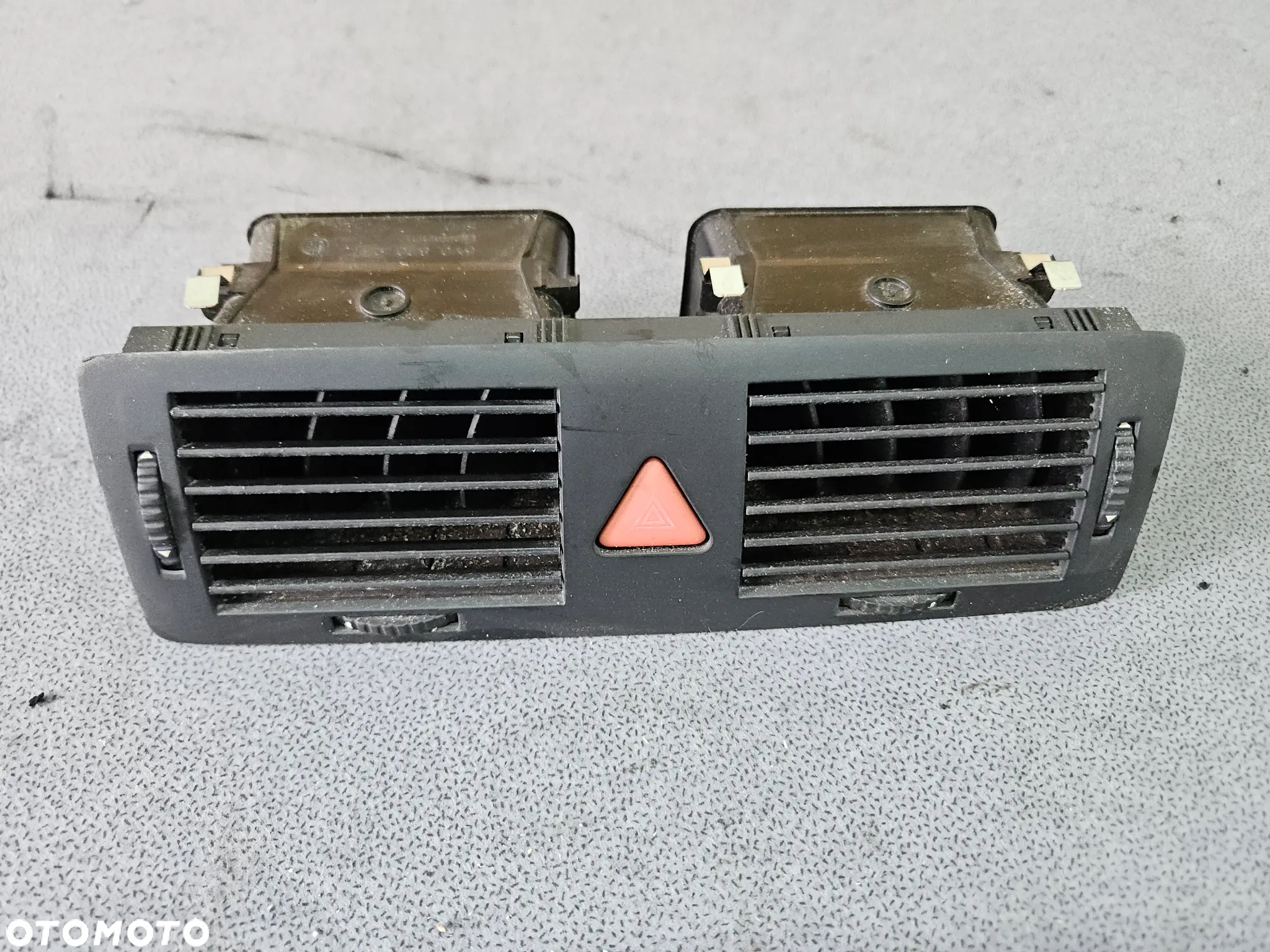 Kratka kratki nawiewu Skoda Fabia I Europa 6Y0820951 - 2