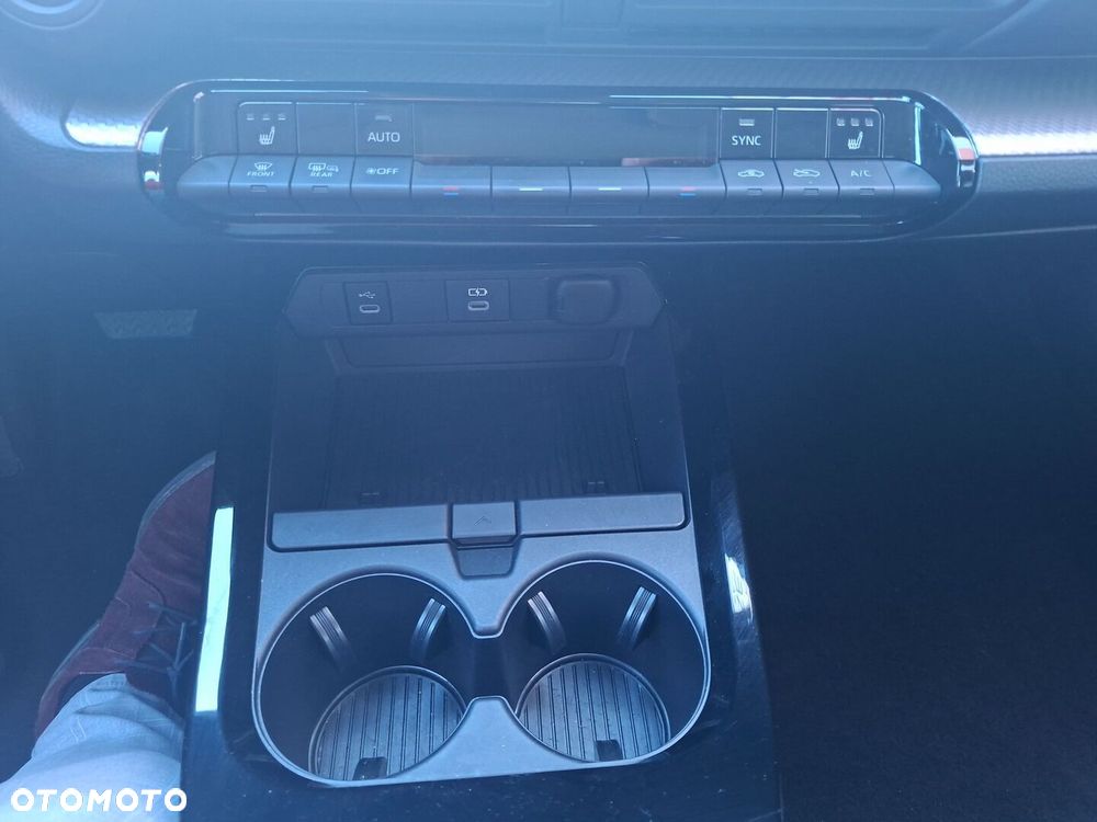 Toyota Prius - 18