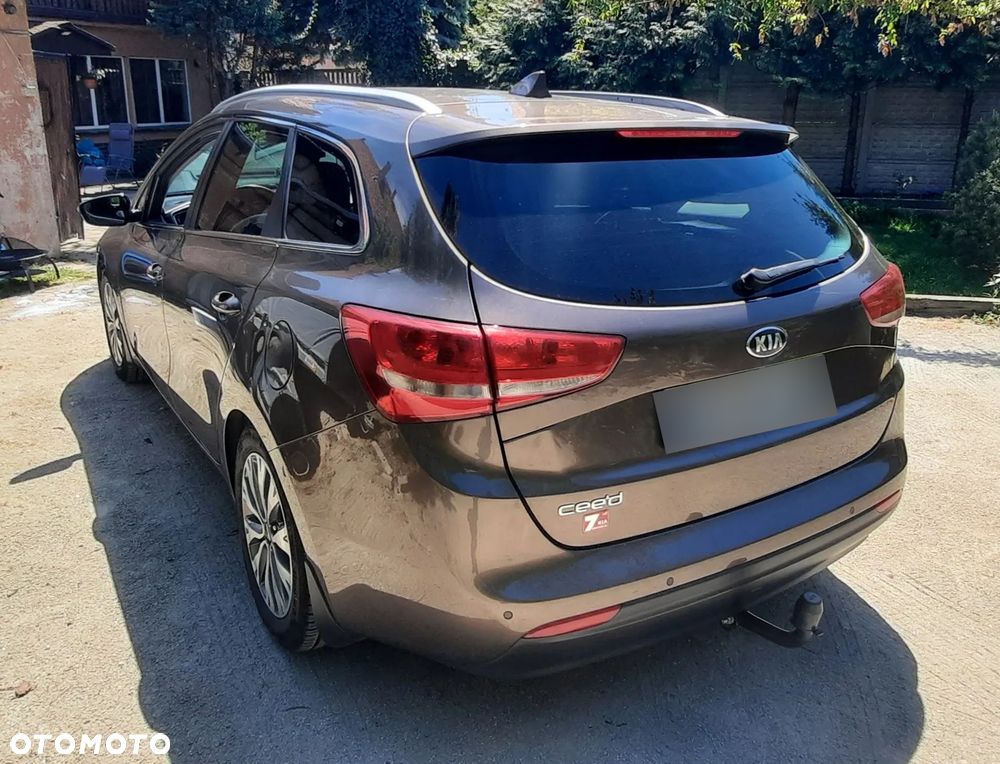 Kia Ceed 1.6 GDI L - 7