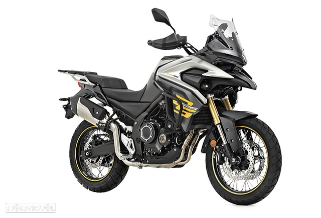 Voge 525DSX - 3