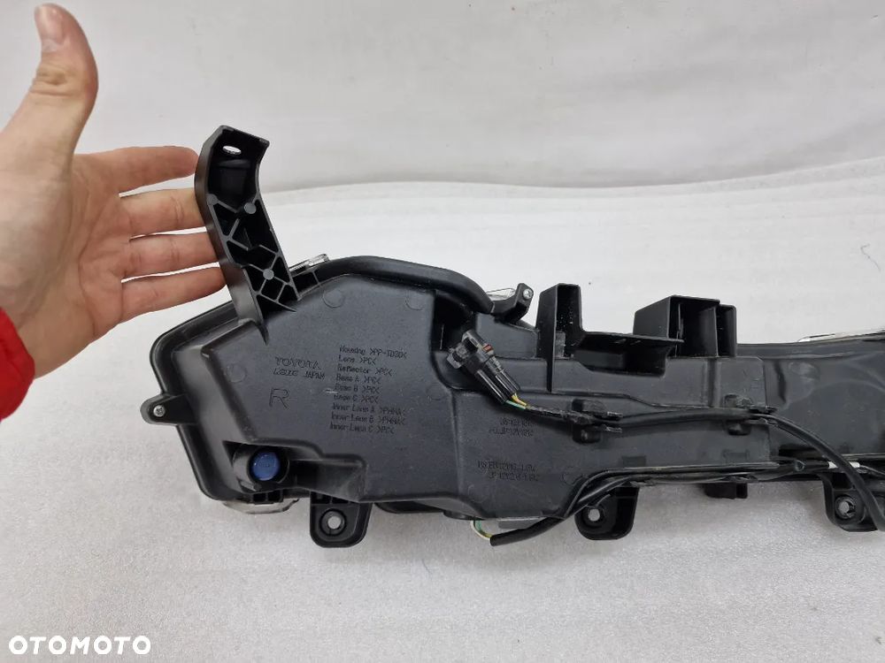 LEXUS NX 14- LED DRL LAMPA PRAWA PRZEDNIA PRZÓD , NR KOITO 78-11 , NR AUKCJI LL36 - 10