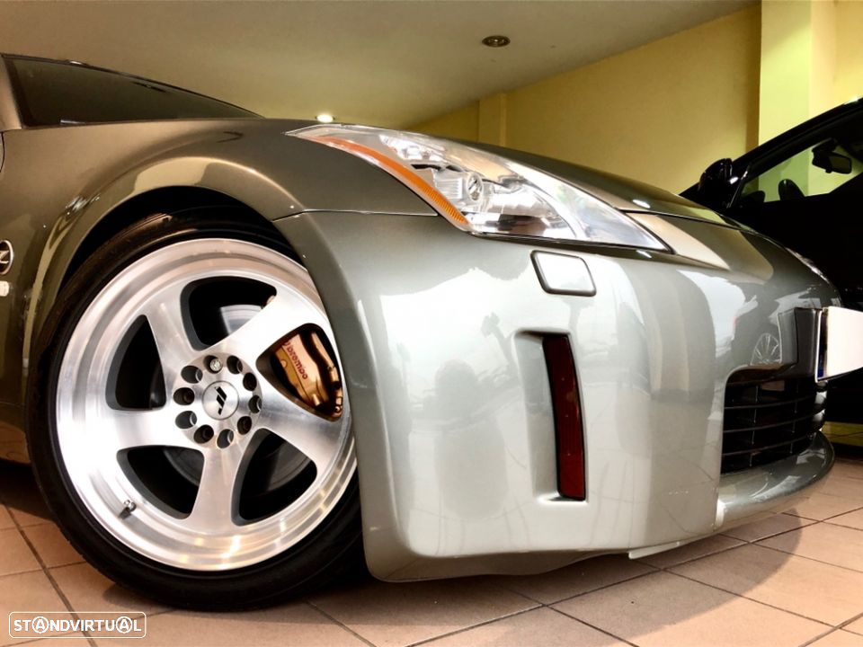 Nissan 350 Z Roadster - 11